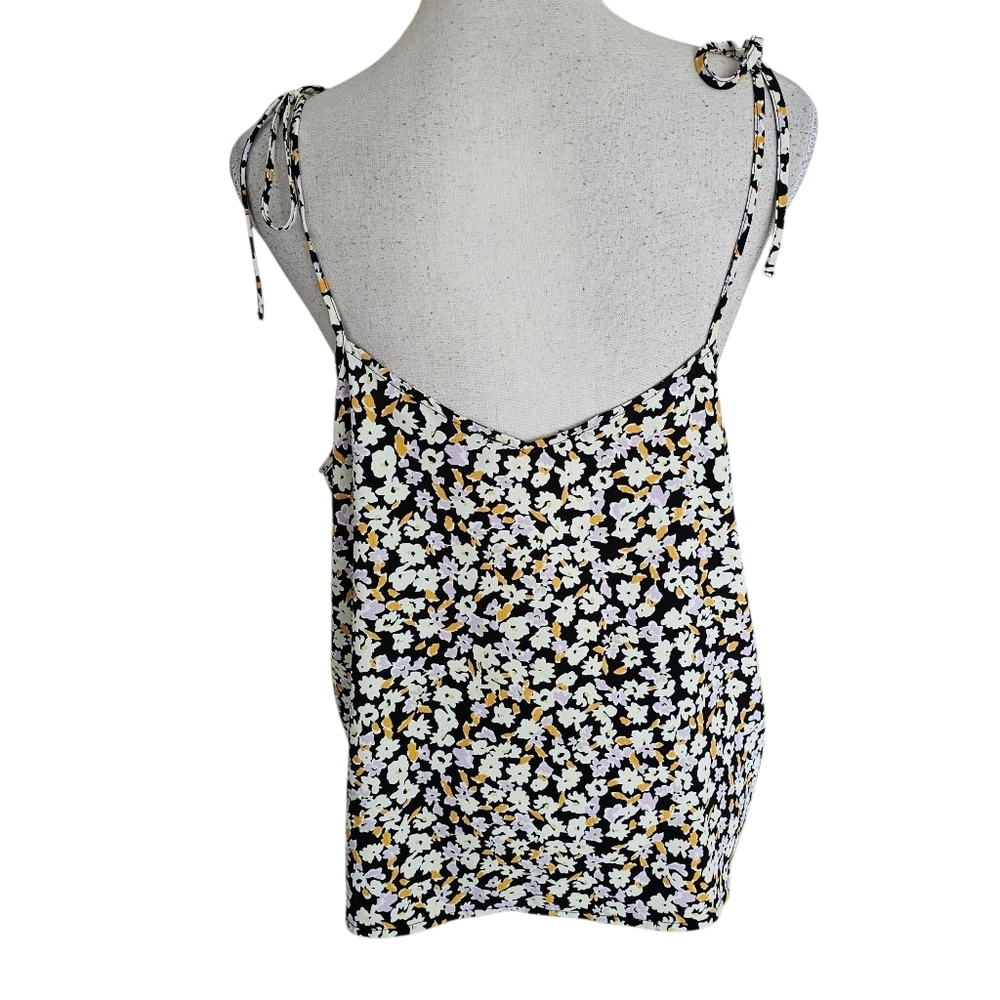 Sanctuary Black and White Floral Camisole - Picture 6 of 9